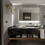 Hotel The Wings Karakoy