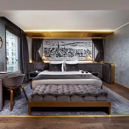 The Wings Karakoy 4*