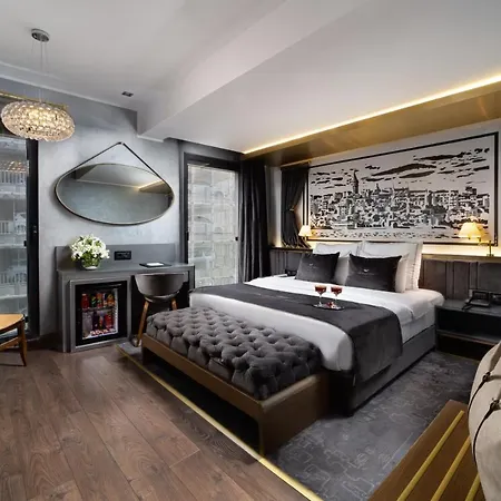 Hotel The Wings Karakoy