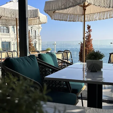 The Wings Karakoy Hotel 4*