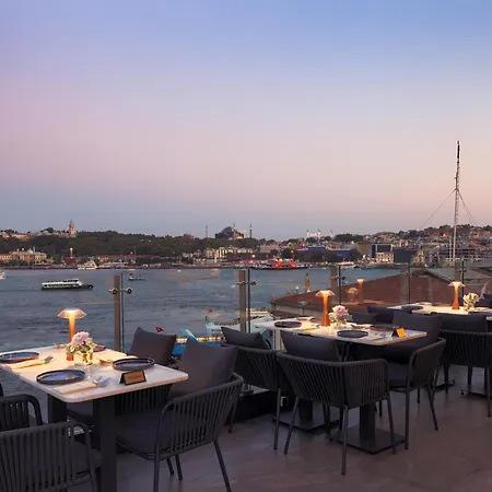 The Wings Karakoy Hotel 4*