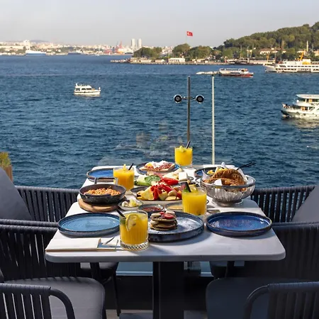 Hotel The Wings Karakoy