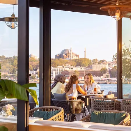 The Wings Karakoy Hotel 4*