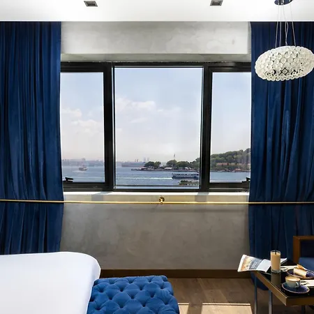 Hotel The Wings Karakoy 4*