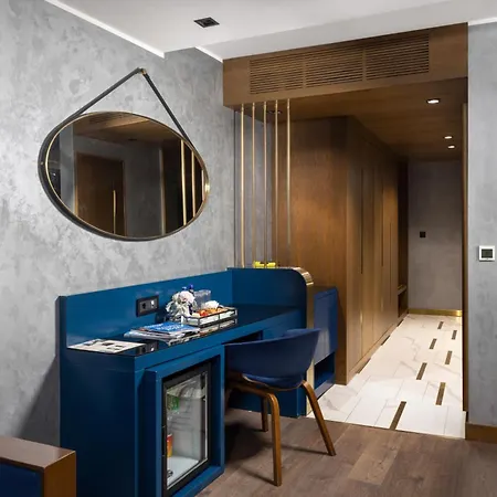 The Wings Karakoy 4*