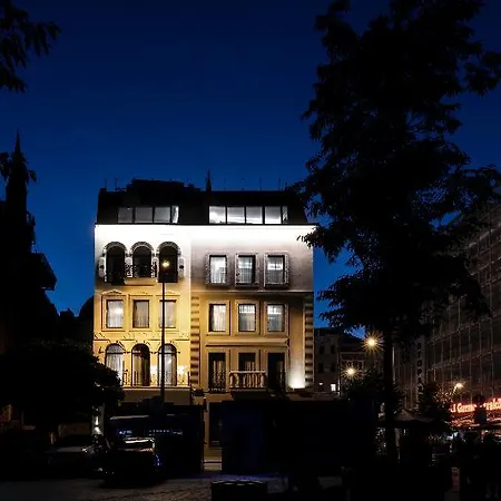 Отель The Wings Karakoy 4*