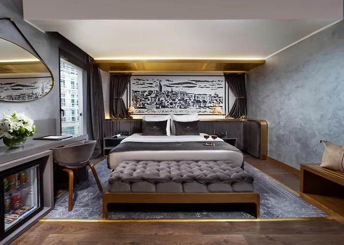 The Wings Karakoy 4*