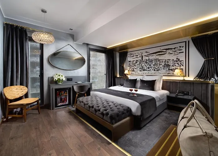Hotel The Wings Karakoy