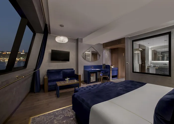 The Wings Karakoy Hotel 4*