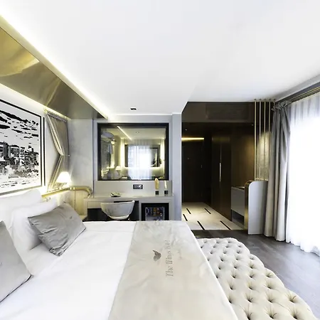 The Wings Karakoy Stambuł