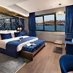 The Wings Karakoy Hotel 4*
